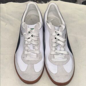 Never worn Puma OG Super Liga Men’s shoes